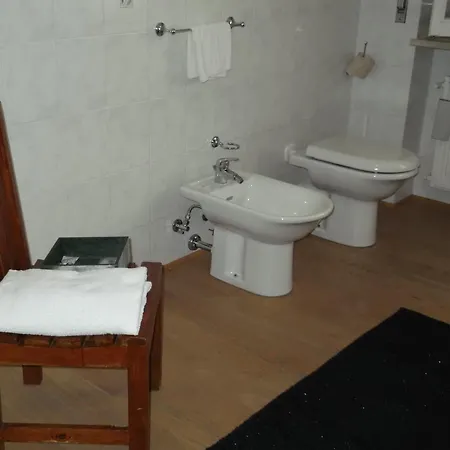 Πανσιόν La Dimora Del Conte 4*