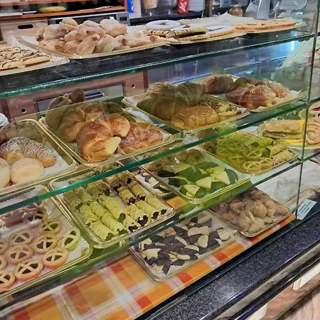 Pensión La Dimora Del Conte 4*