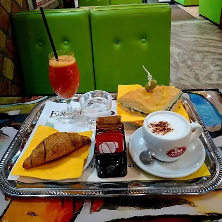 Pensión La Dimora Del Conte 4*